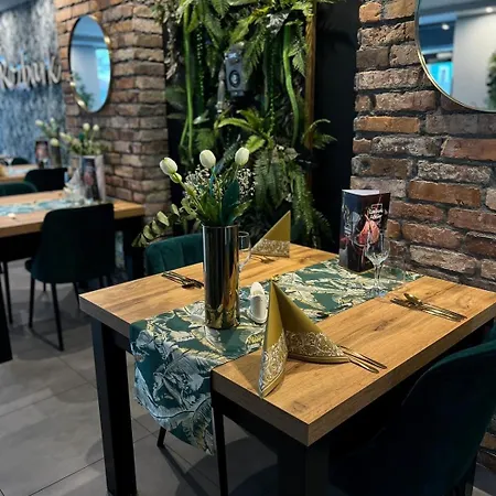 Hotel Seven - Katowice Bytom